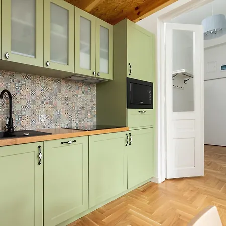Sage Dream - 1Br - Balcony - Old Town-2
